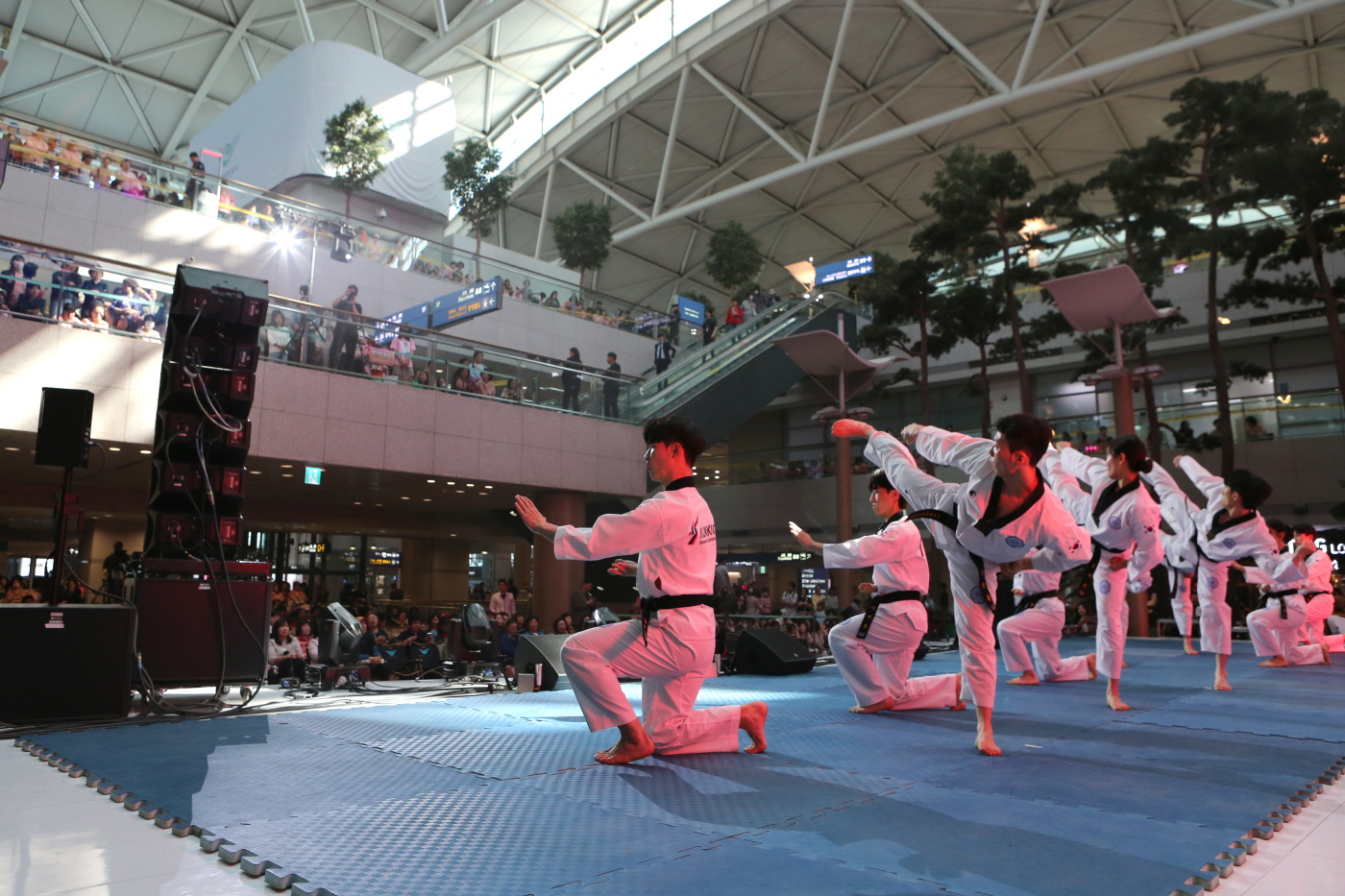 국기원 태권도시범단 인천국제공항 시범공연 사진3